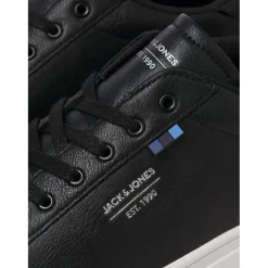 Bale Trainer Mens