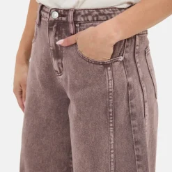 Barrel Leg Jean