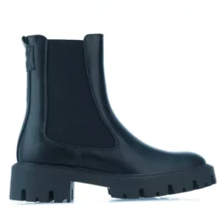 Betty Chelsea Boots