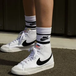 Blazer Mid 77 Hi Top Trainers