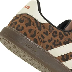 Breaknet Sleek Suede Womens Shoes