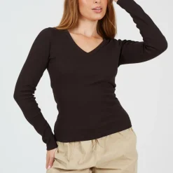 BS Womens Long Sleeve V-Neck Ribbed Top