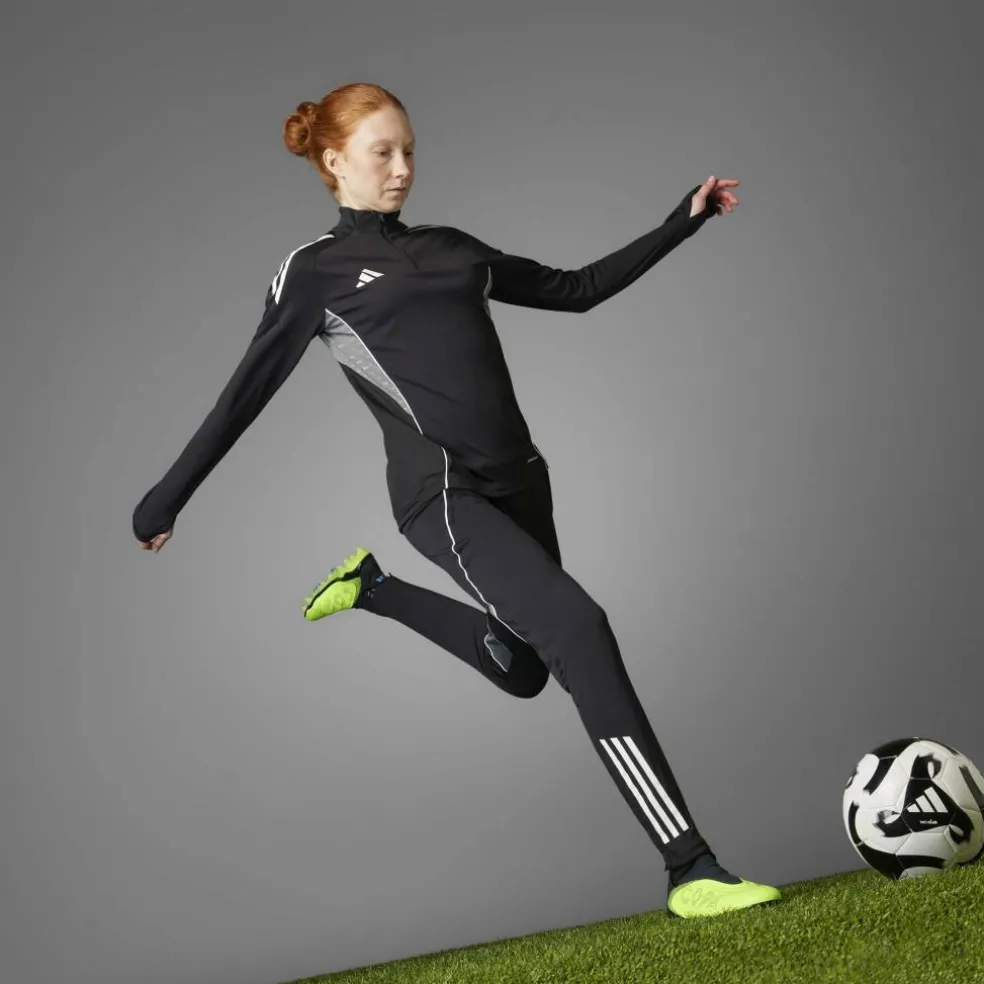 Copa Pure III Elite Laceless Firm Ground Football Boots