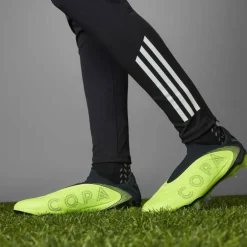 Copa Pure III Elite Laceless Firm Ground Football Boots