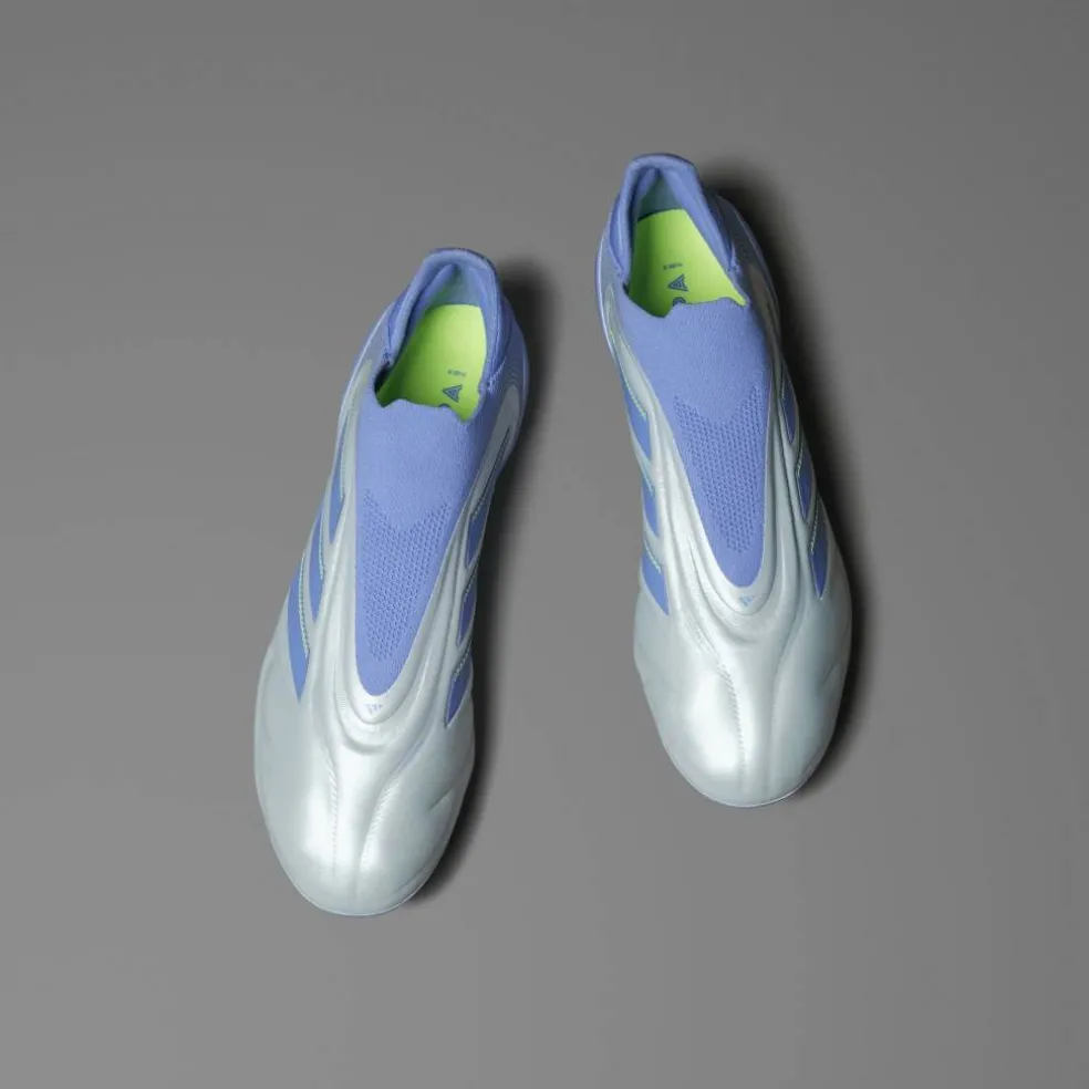 Copa Pure III Elite Laceless Firm Ground Football Boots