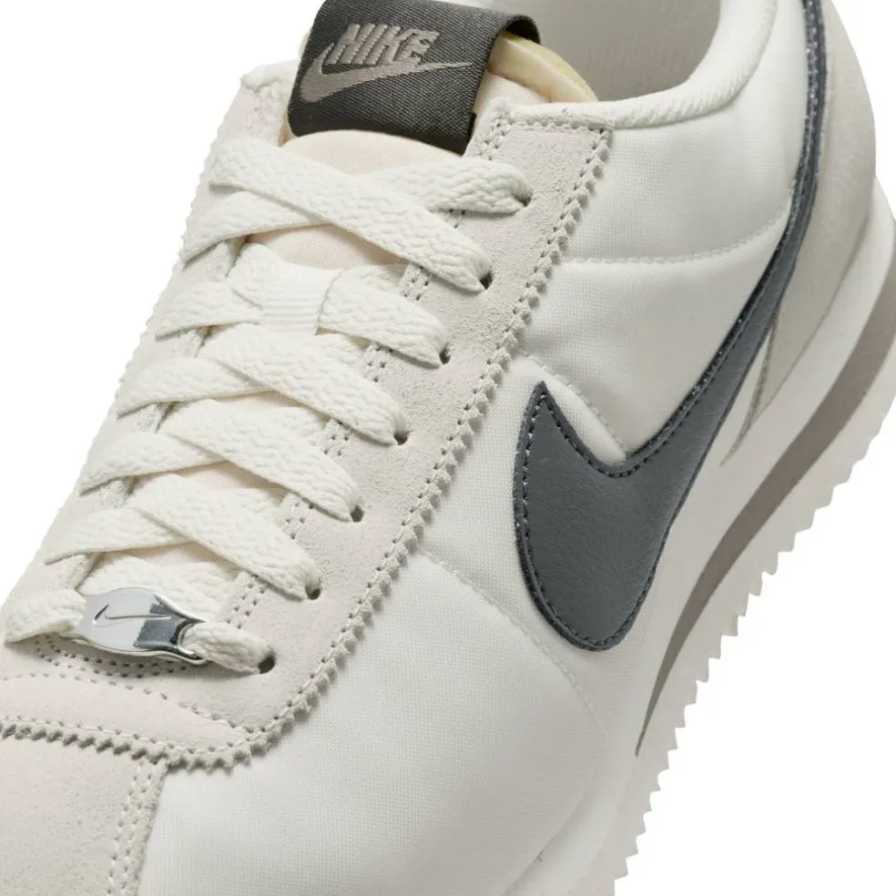 Cortez Textile Runners Womens