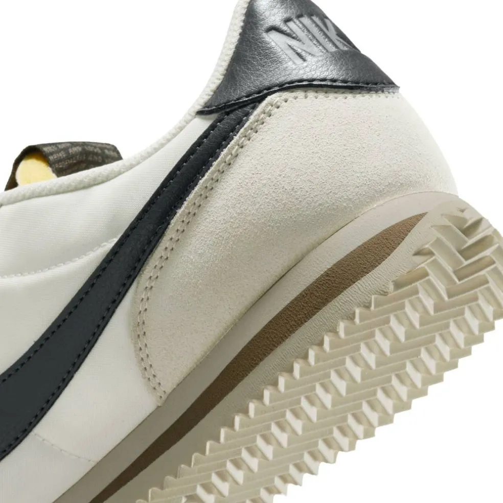 Cortez Textile Runners Womens
