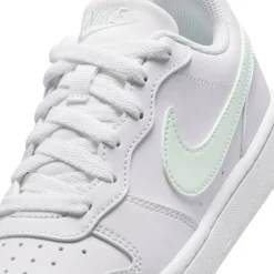 Court Borough Low 2 SE Big Kids' Shoes