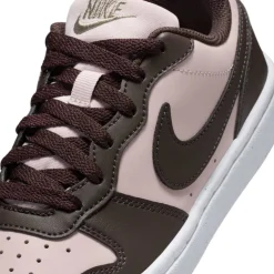 Court Borough Low 2 SE Big Kids' Shoes