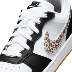 Court Borough Low 2 SE Big Kids' Shoes