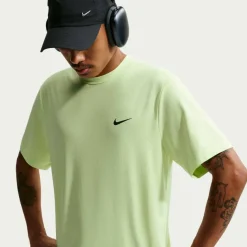 Dri-FIT UV Hyverse Men's Short-Sleeve Fitness Top