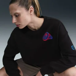 England Phoenix Fleece Crew Sweater Womens