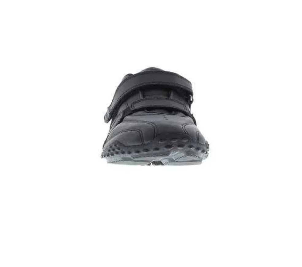 Fulham Mens Trainers