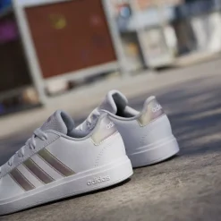 Girls Grand Court Trainers