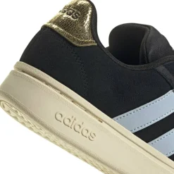 Grand Court Alpha 00s Low-Top Trainers Womens