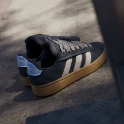 Grand Court Alpha 00s Low-Top Trainers Womens