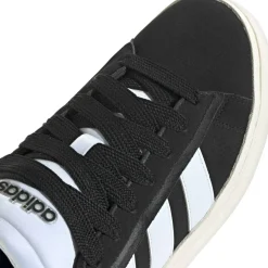 Grand Court Alpha 00s Low-Top Trainers Womens