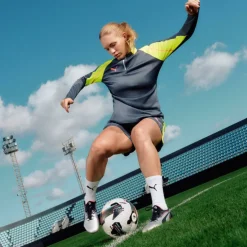 King Ultimate.1 Firm Ground Football Boots Womens