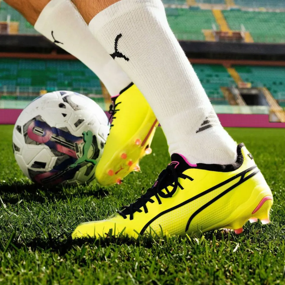 King Ultimate Firm Ground Football Boots