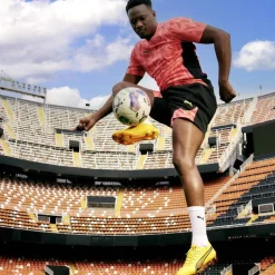 King Ultimate Firm Ground Football Boots