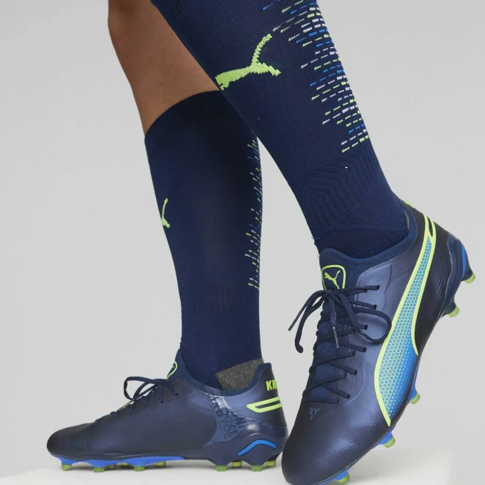 King Ultimate Firm Ground Football Boots
