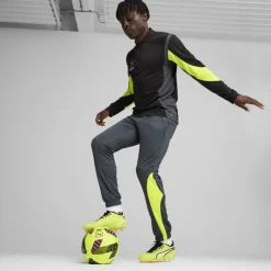 King Ultimate Firm Ground Football Boots