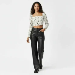 Long Sleeve Fitted Blouse