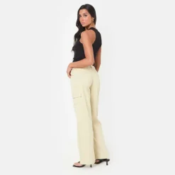 Low Rise Pocket Detail Wide Leg Jeans