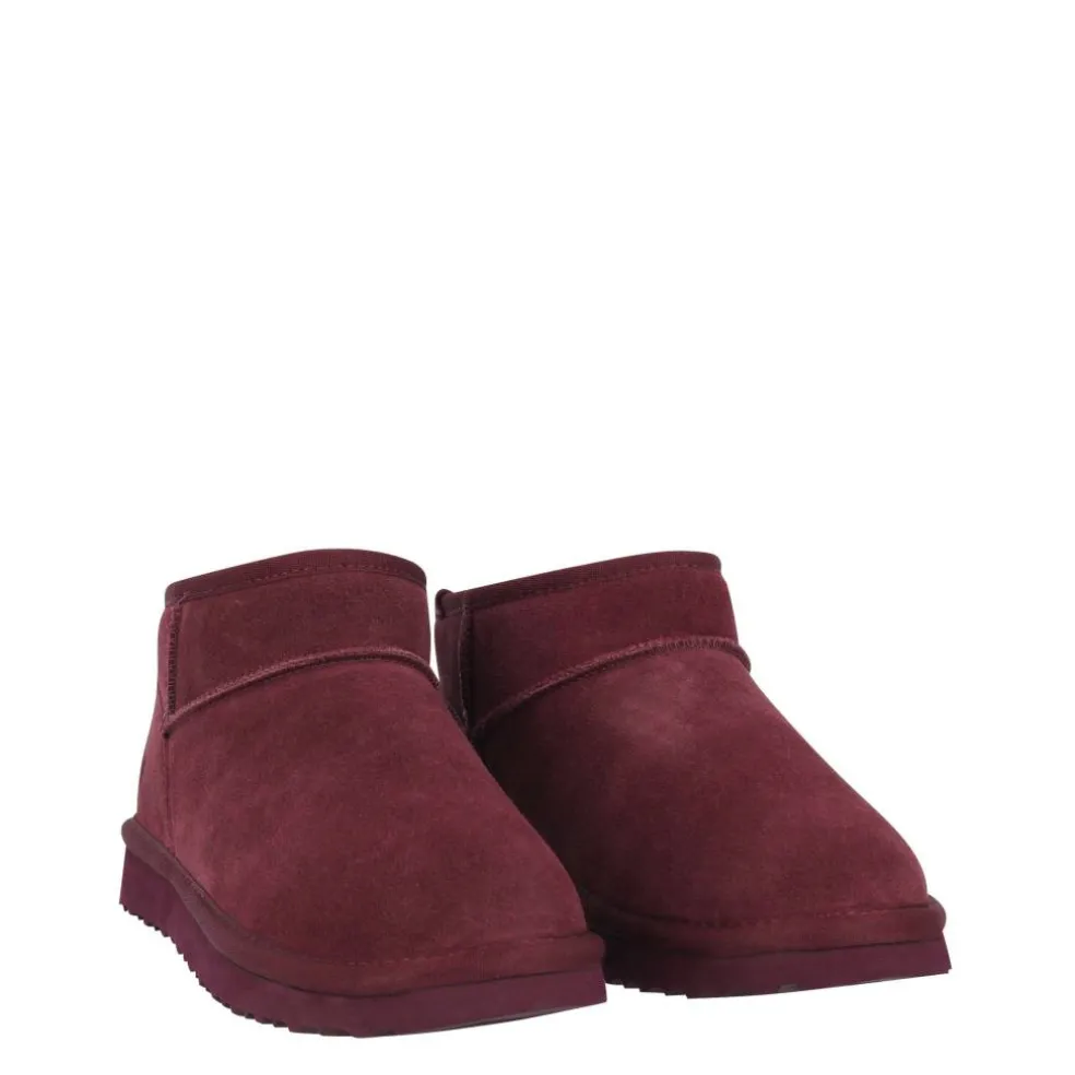 Low Snug Boots Womens