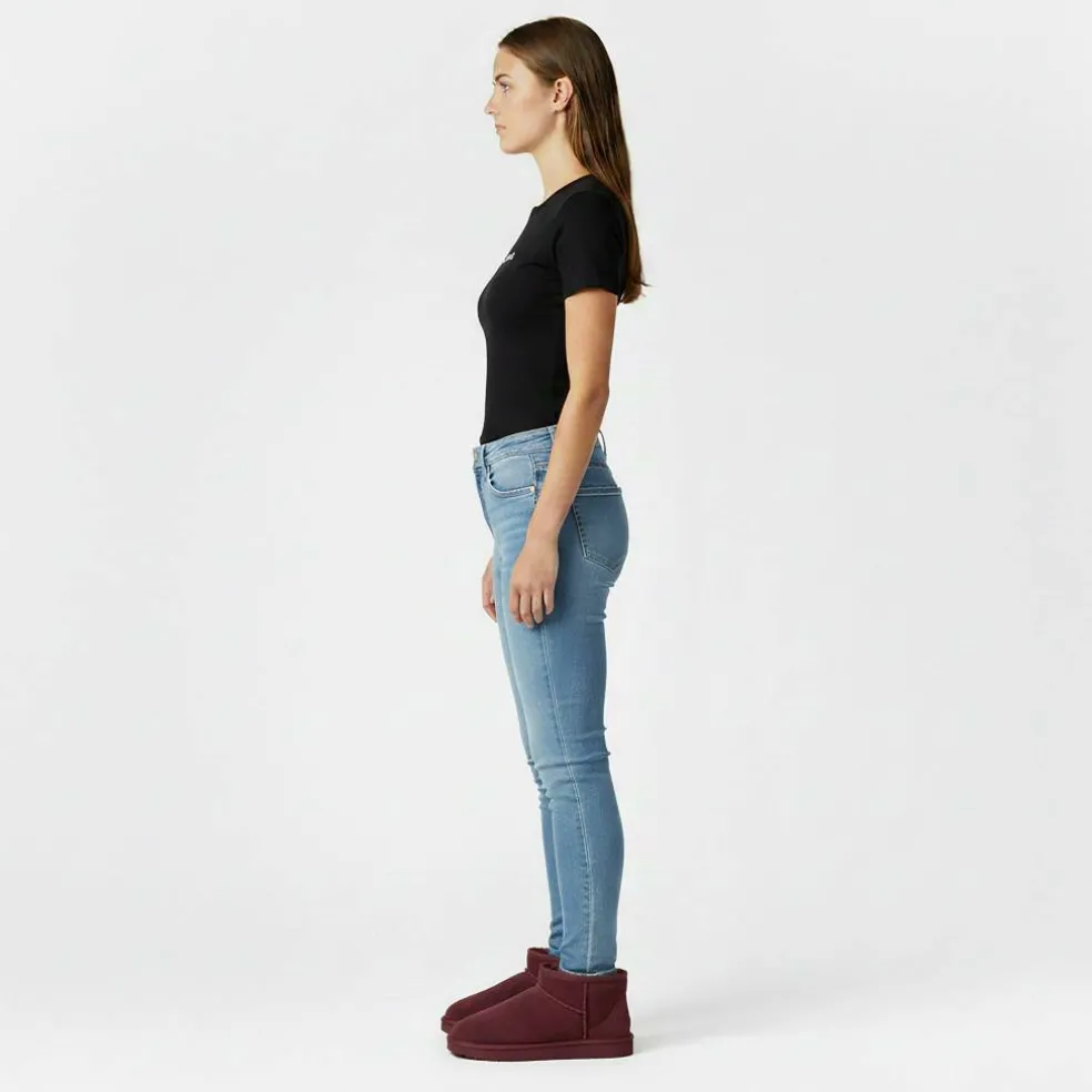 Low Snug Boots Womens