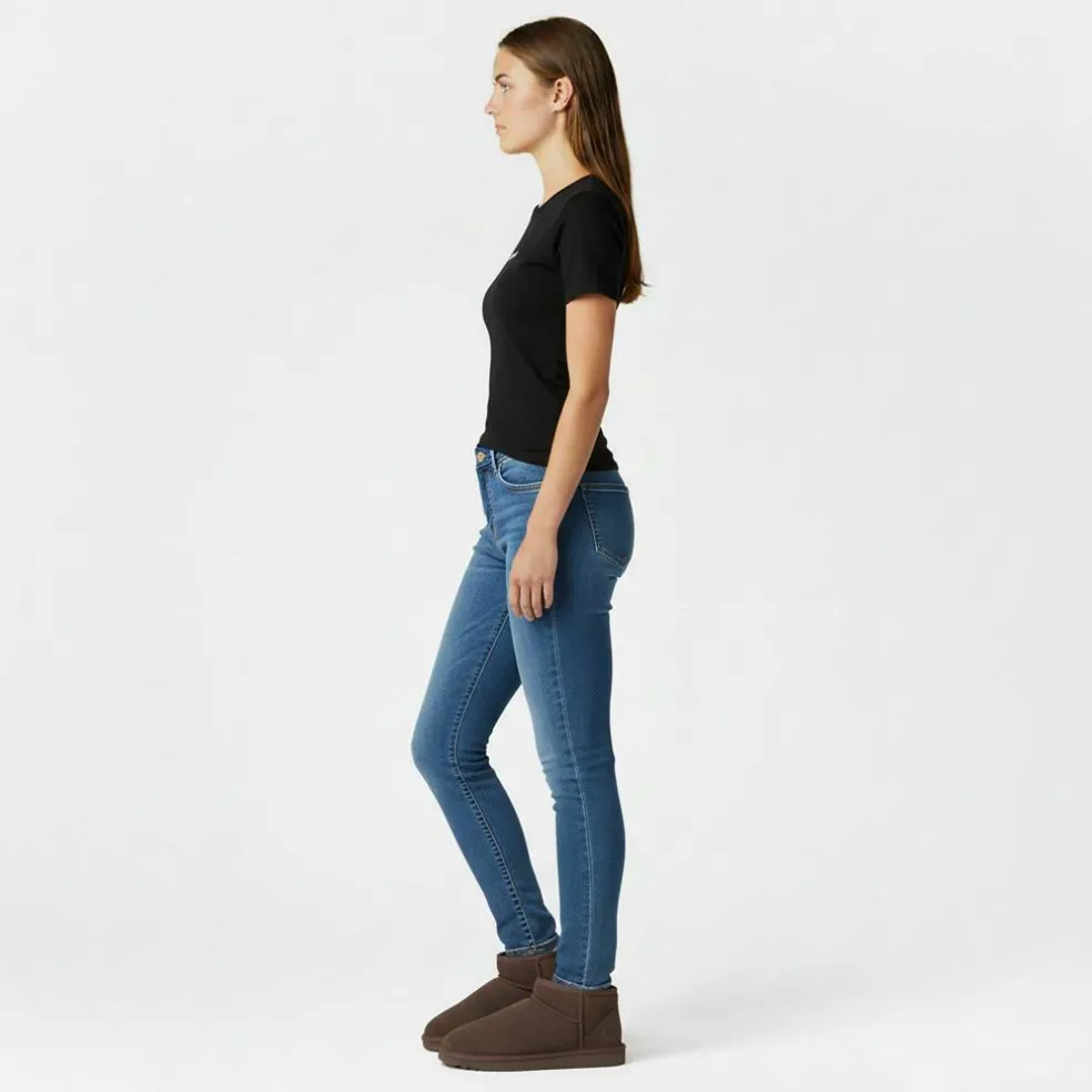 Low Snug Boots Womens