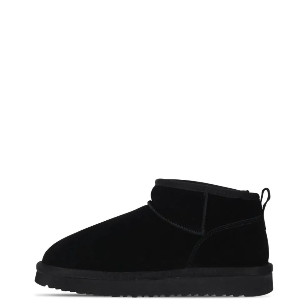 Low Snug Boots Womens