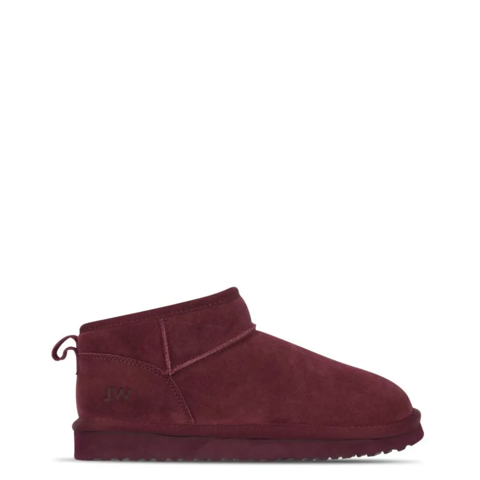 Low Snug Boots Womens