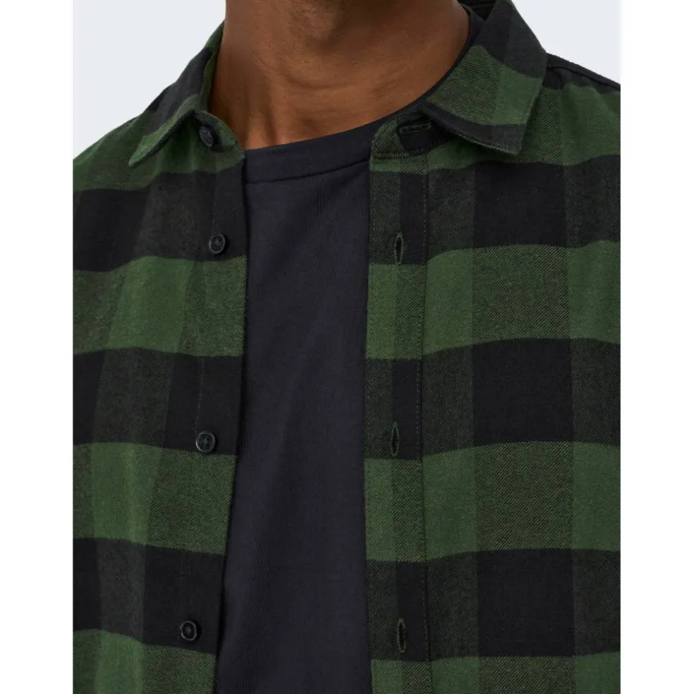 Men's Long-Sleeve Check Patterned Shirt