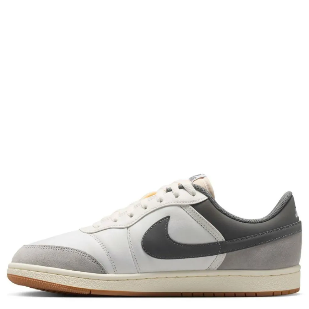 Men's Low-Top Trainers