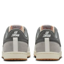Men's Low-Top Trainers