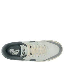 Men's Low-Top Trainers