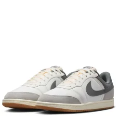Men's Low-Top Trainers