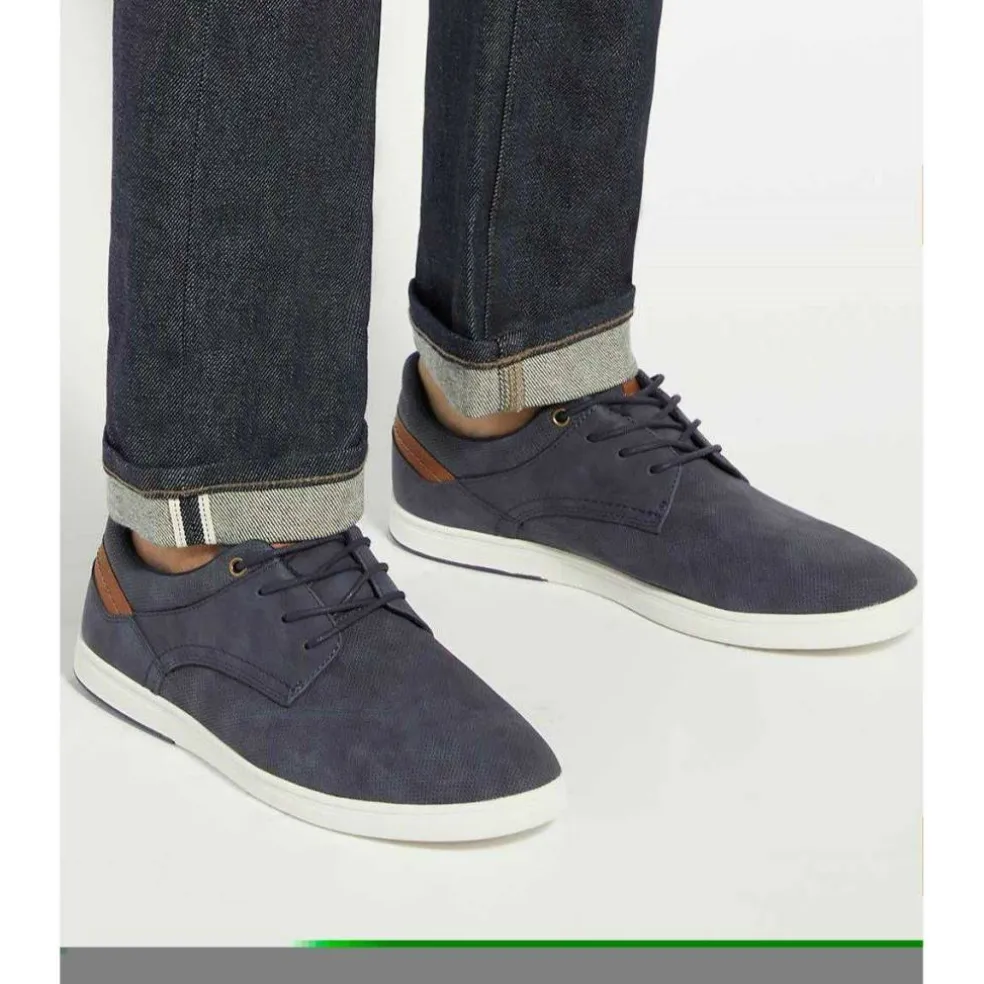 Men's Low-Top Trainers