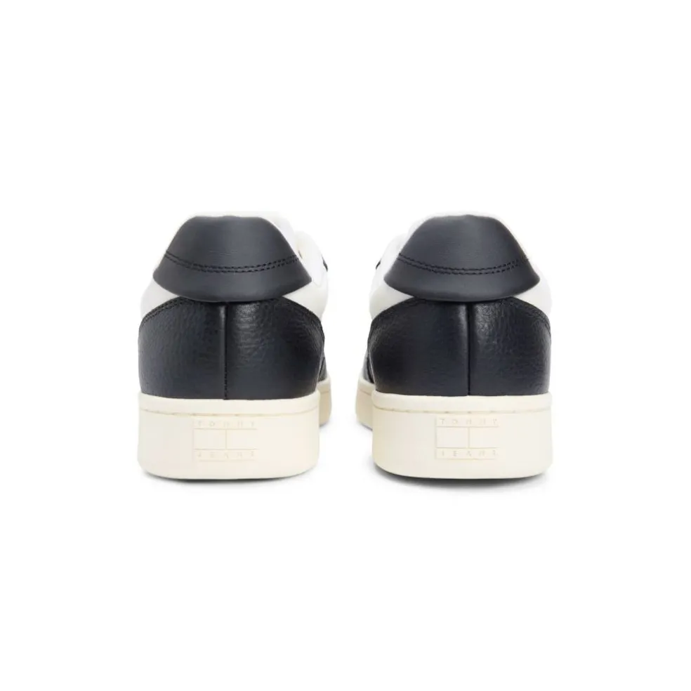 Men's Low-Top Trainers