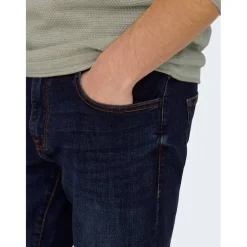Men's Mat Tapered Jeans