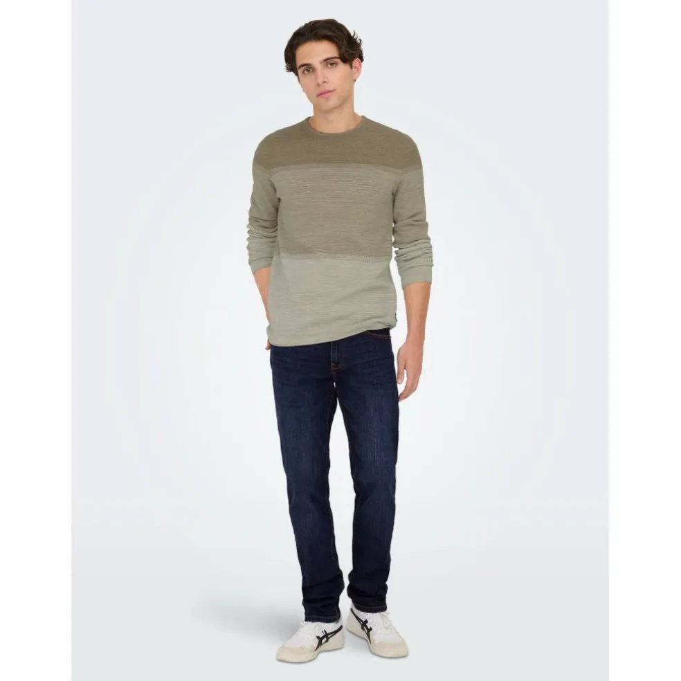 Men's Mat Tapered Jeans