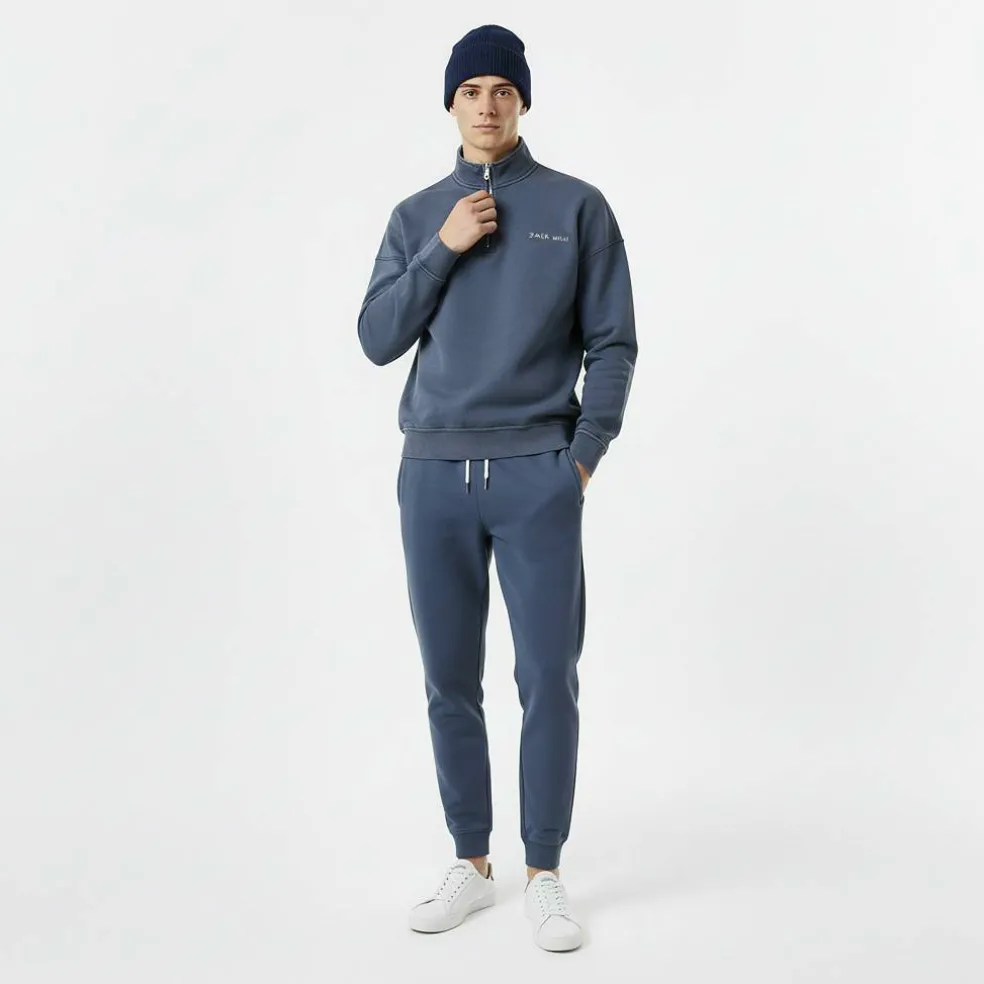 Men's Quarter-Zip Fleece