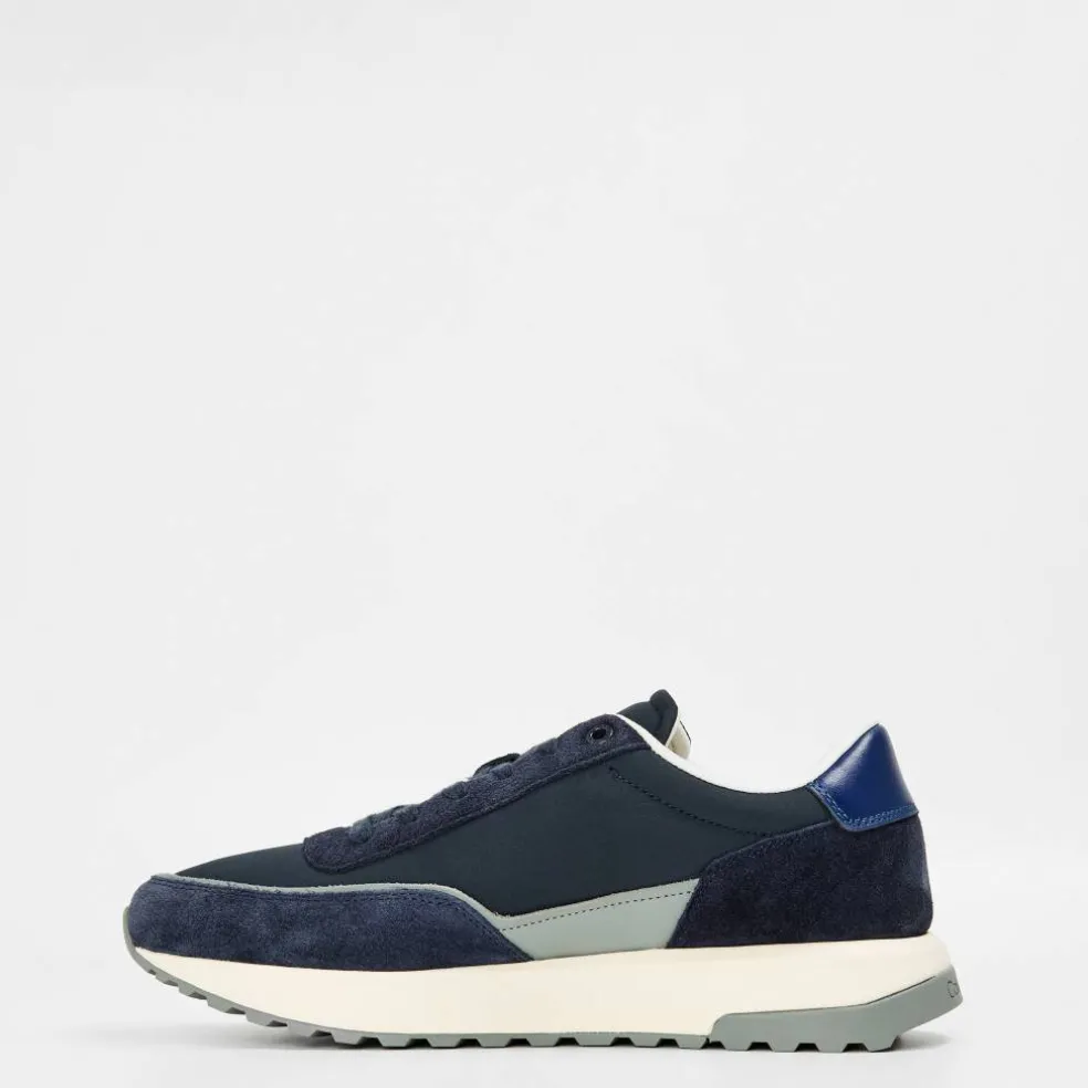 Men's Reprieve Runners
