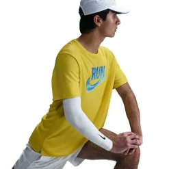 Men's Short Sleeve Performance Running Top