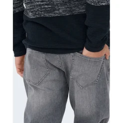 Men's Skinny Tapered Jeans