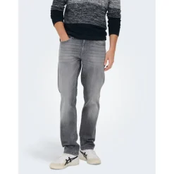 Men's Skinny Tapered Jeans