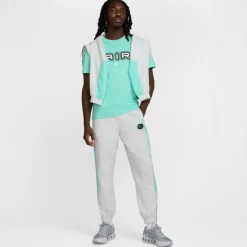 M NSW SW AIR GRAPHIC TEE