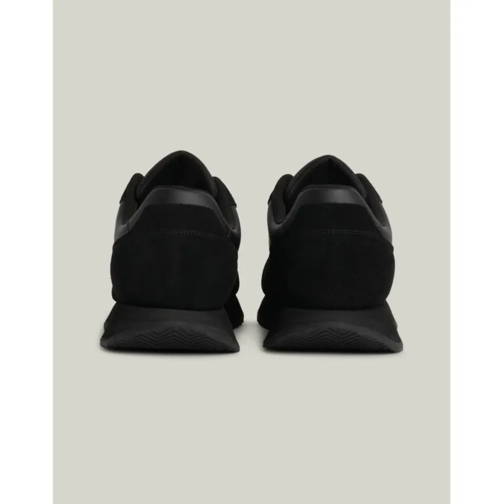 Modern Runner Low Top Trainers