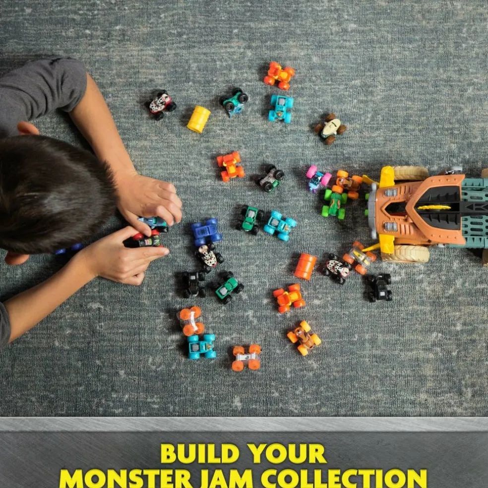 Monster Jam Minis Megalodon Mad Hog Chomper Truck Set